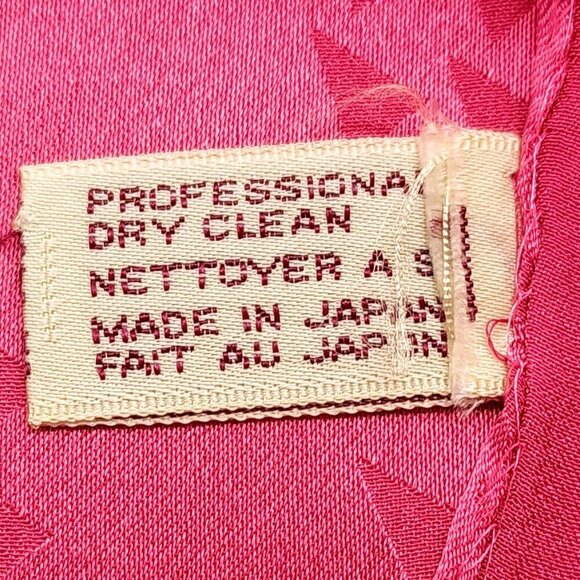 Vintage Anne Klein for Vera Pink Jacquard Silk Fringed Oblong Scarf - Picture 7 of 7